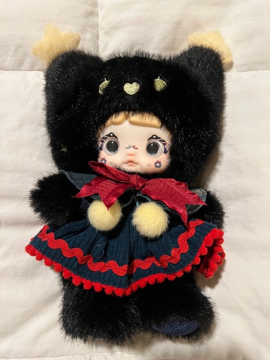 Nommi Other - Nommi Magical Christmas Eve Plush Pendant “Wishing Elf”
